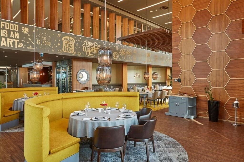 Фотография Wyndham Grand Istanbul Levent 5*