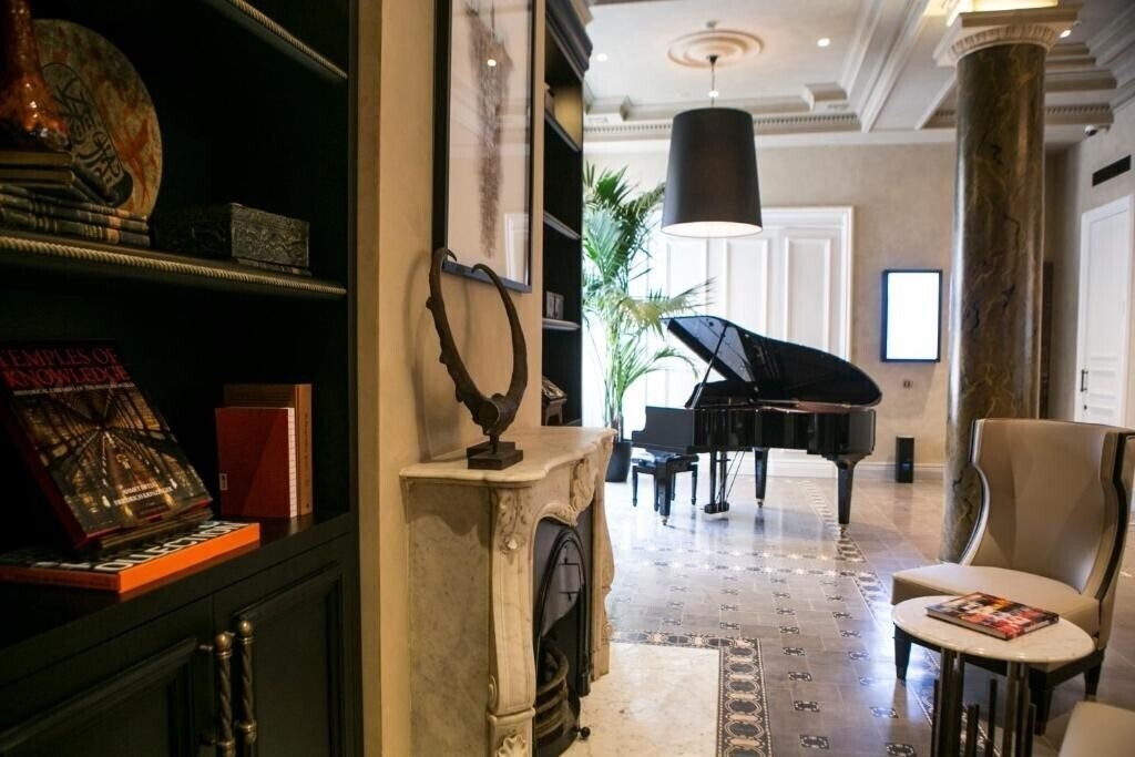 Изображение The Bank Hotel Istanbul, a Member of Design Hotels 5*