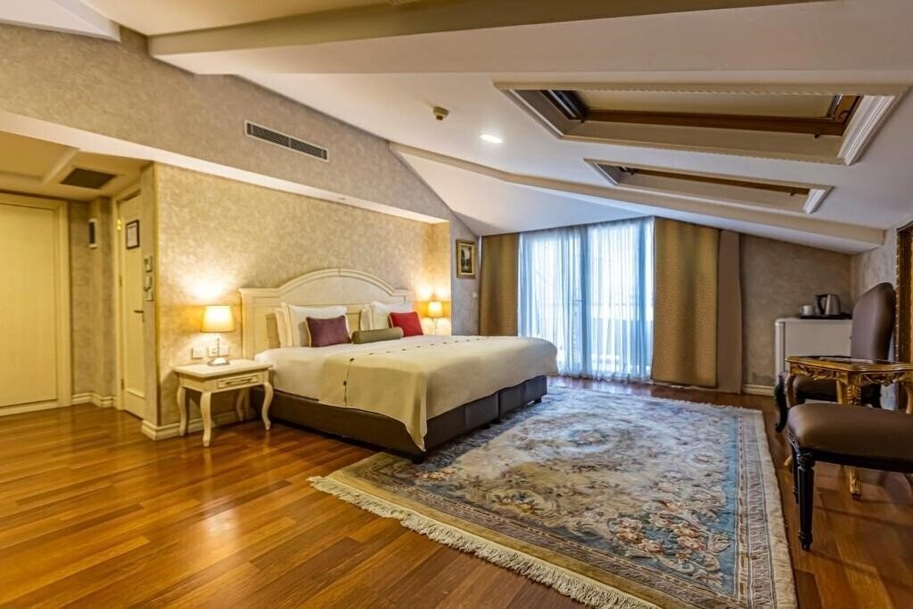 Фото Eurostars Hotel Old City 4*