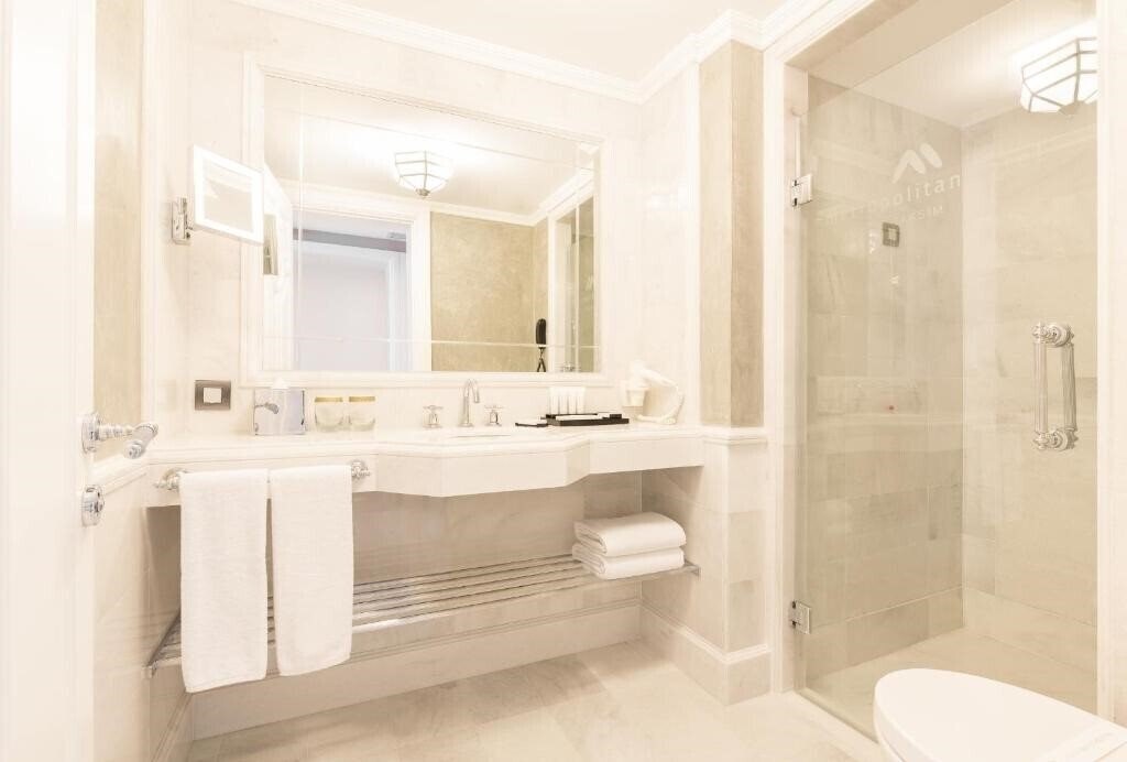 Фото Metropolitan Hotel Taksim 4*