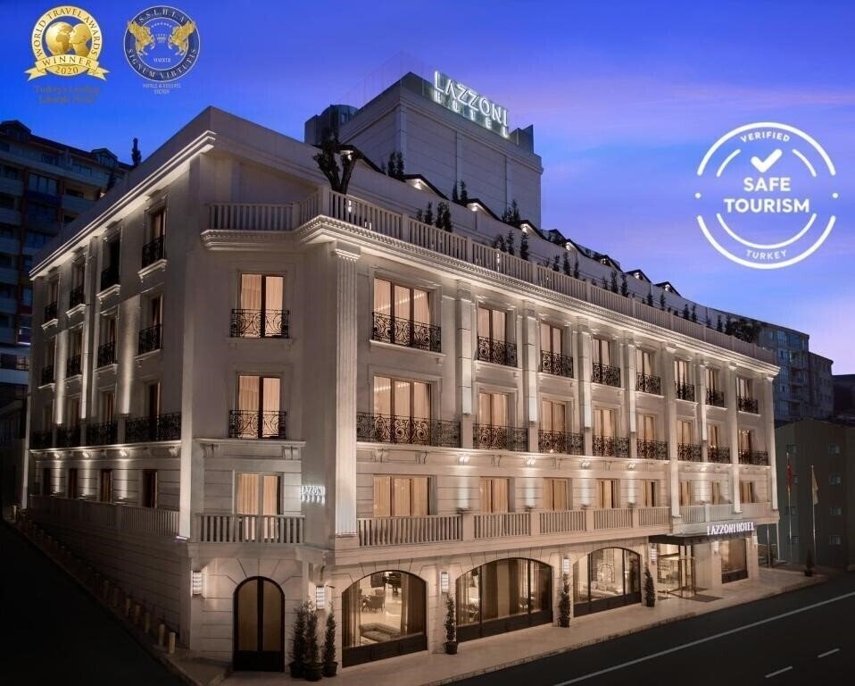 Готель Lazzoni Hotel 5*