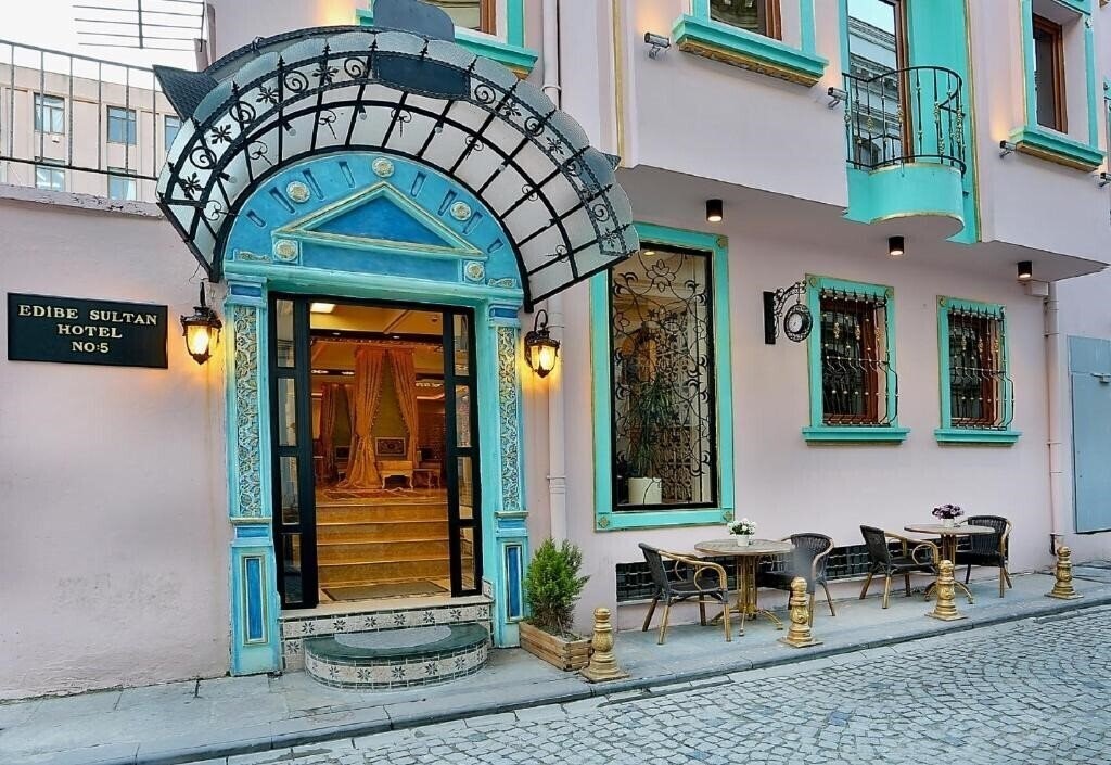 Отель Edibe Sultan Hotel 3*