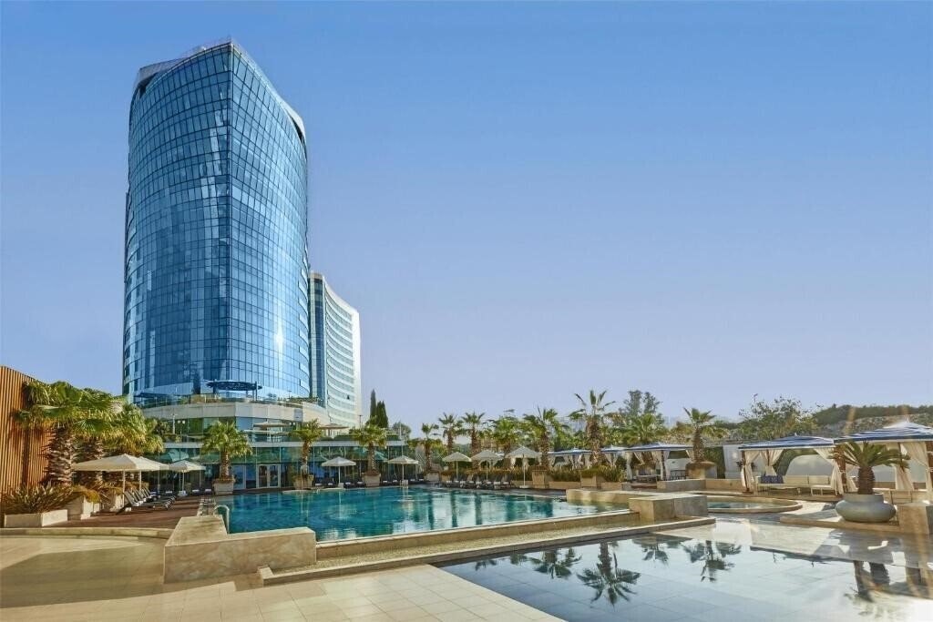 Готель Hyatt Regency Istanbul Atakoy 5*