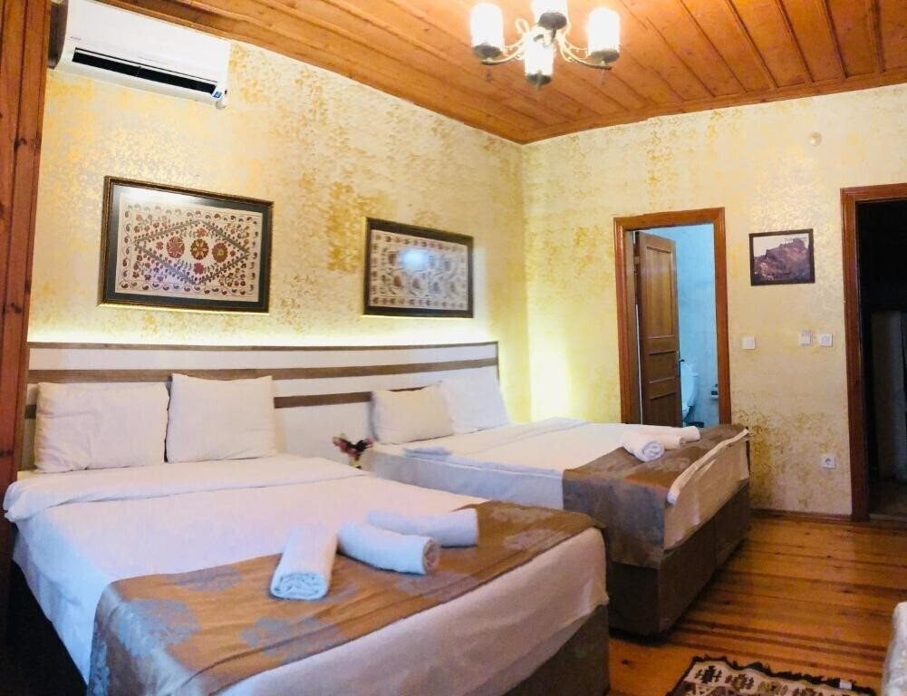 Фотографія Art City Hotel 3*
