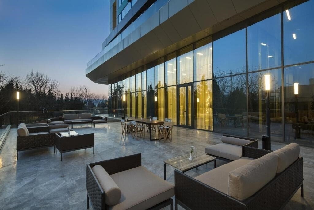 Картинка Hilton Garden Inn Istanbul Ataturk Airport 4*
