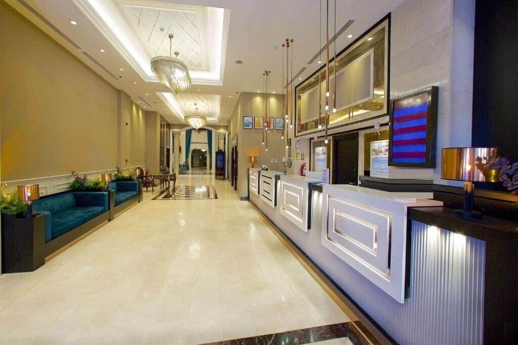 Фотографія Ramada Hotel & Suites Istanbul Merter 5*
