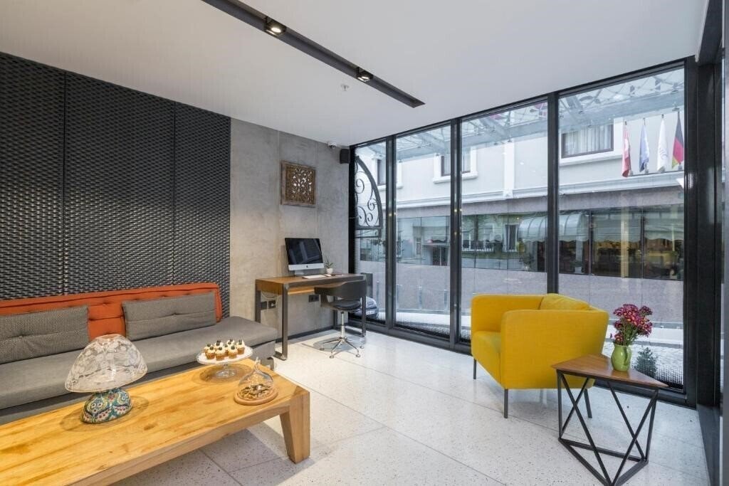 Зображення Lampa Design Hotel 4*