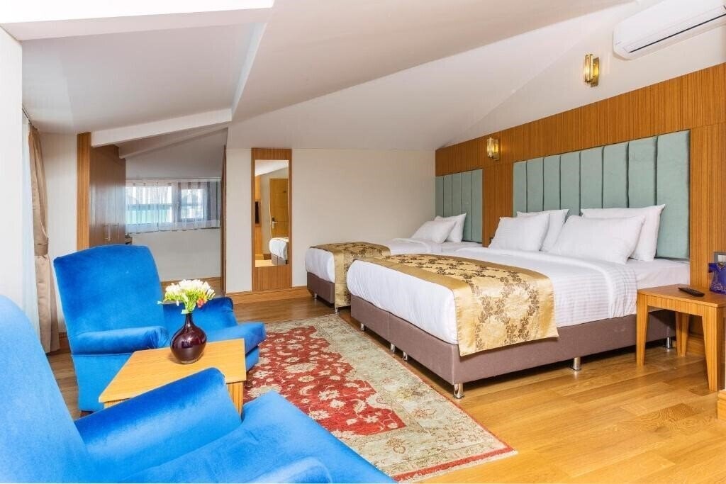 Фото Acra Hotel 4*