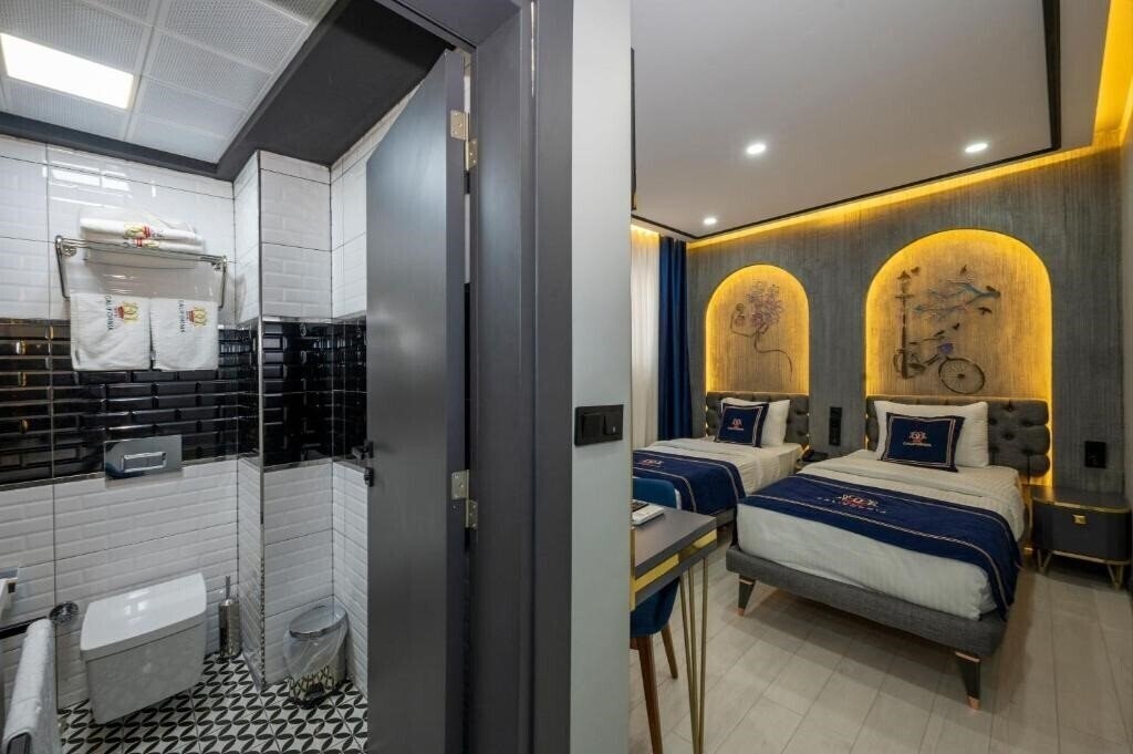 Фотография California Istanbul 3*