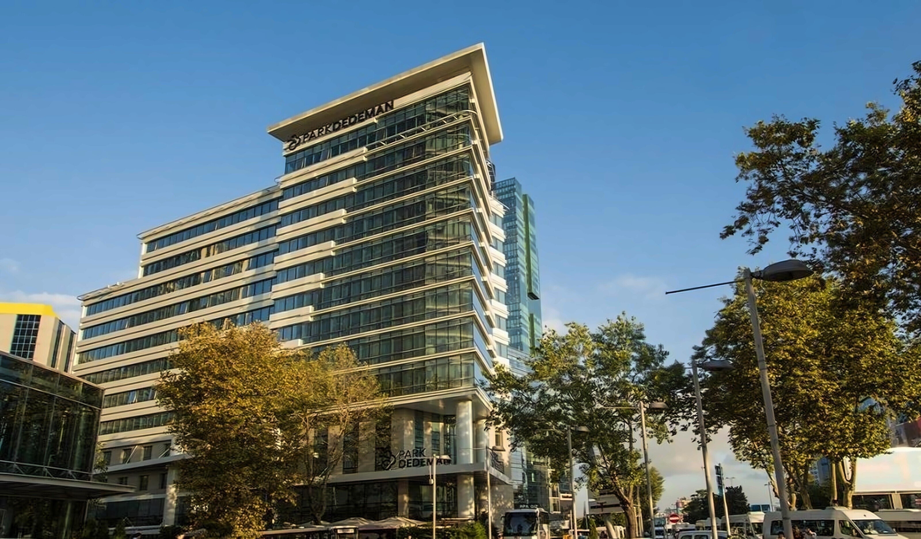 Готель Park Dedeman Levent 4*