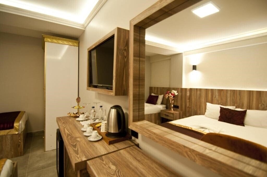 Отель Vali Konak Hotel 4*