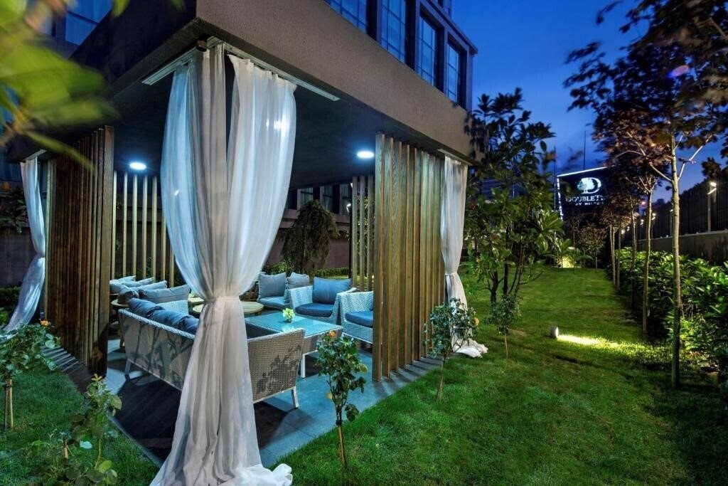 Изображение Double Tree By Hilton Hotel Istanbul Piyalepasa 5*