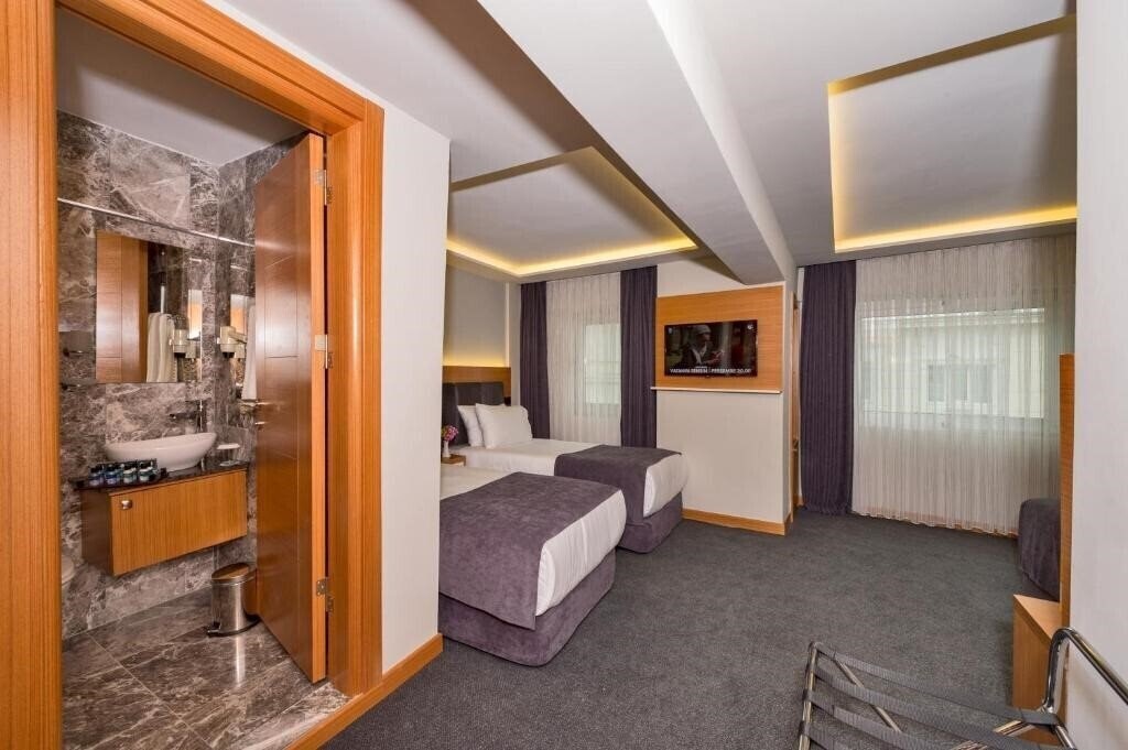 Фото Bergama 3*