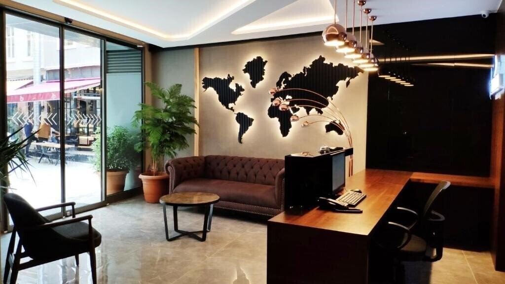 Фотографія Triada Hotel Karakoy 4*