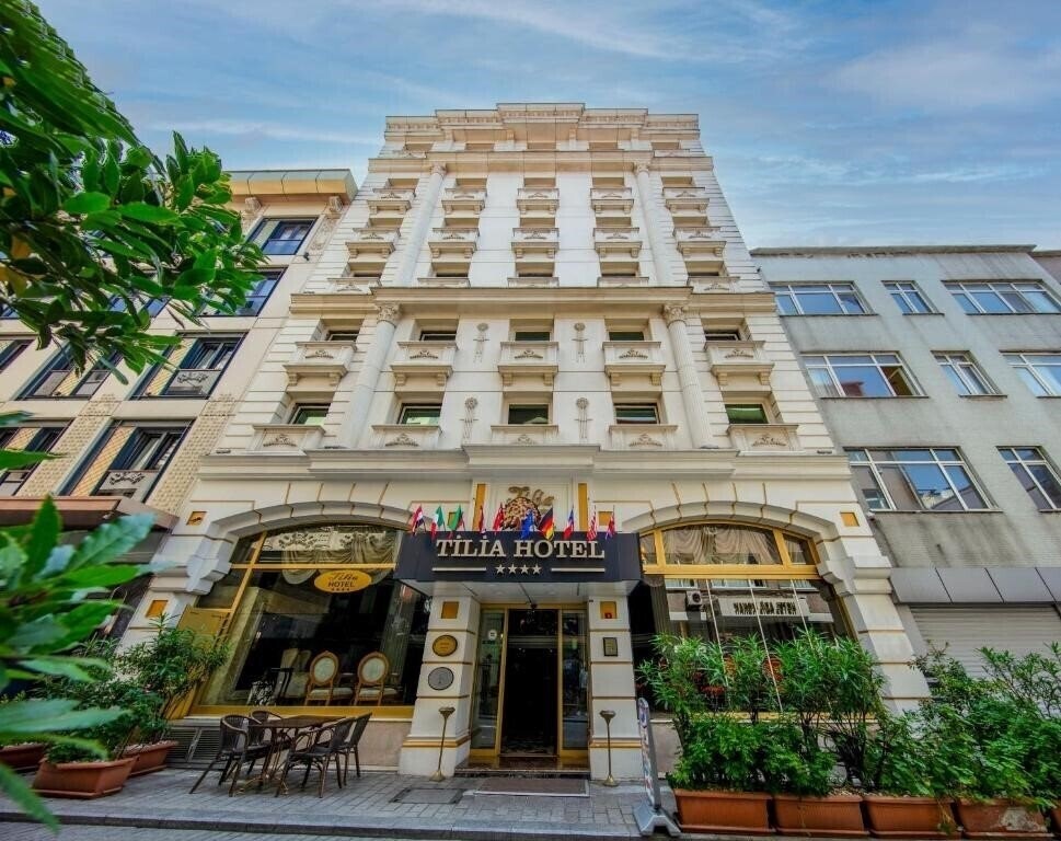 Готель Tilia 4*