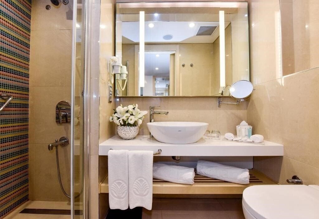 Фотографія Tango Arjaan By Rotana 5*