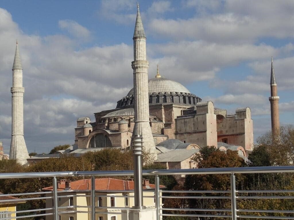 Готель Ares Hotel Sultanahmet 3*