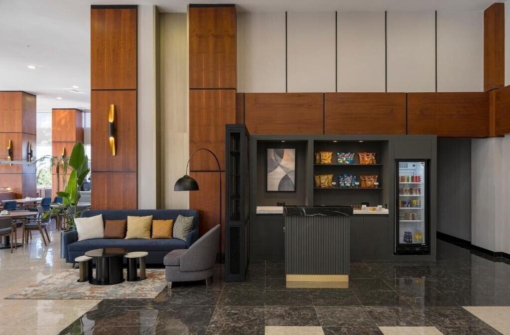 Фото Crowne Plaza Istanbul West 5*