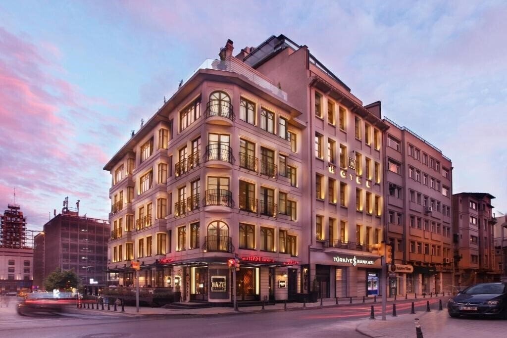 Отель The Haze Karakoy 4*