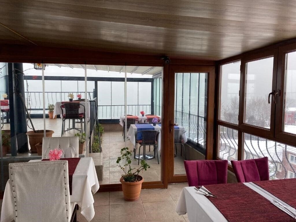 Фотографія Spinel Hotel 3*