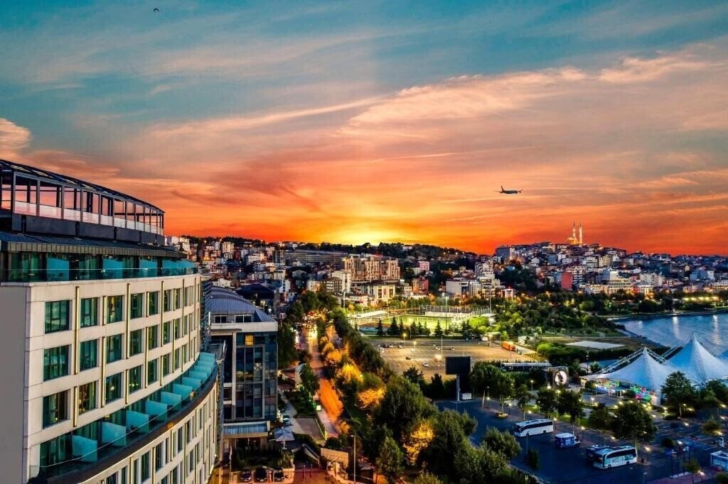 Готель Arise Hotel Golden Horn 4*