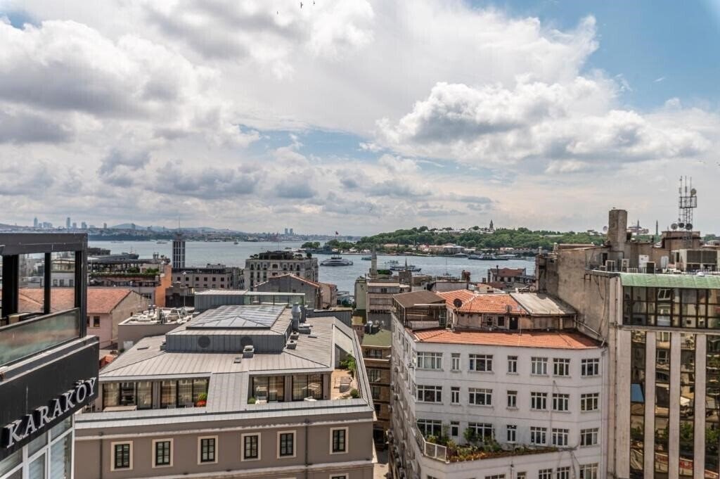 Зображення Karakoy Aparts Hotel & Suites 3*