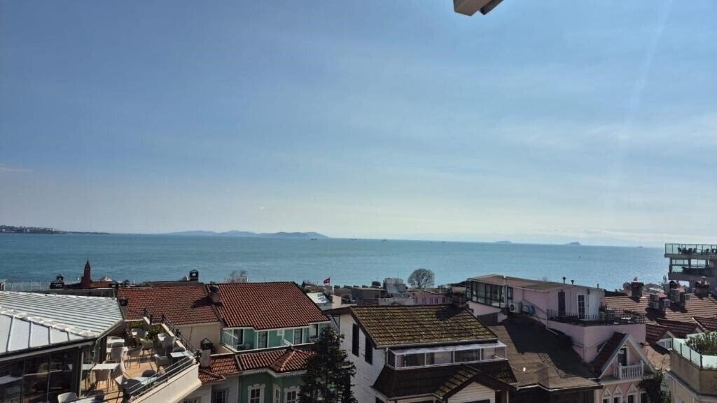 Фотография Azade Suites 3*