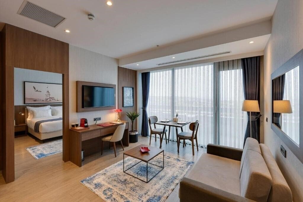 Фотография Ramada by Wyndham Istanbul Old City 4*