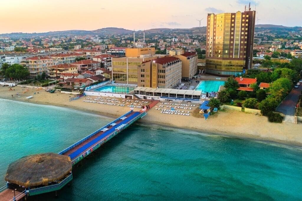 Зображення Kumburgaz Marin Princess Hotel (ex. Аrtemis Marine Princess Hotel, Sheraton Maslak) 5*