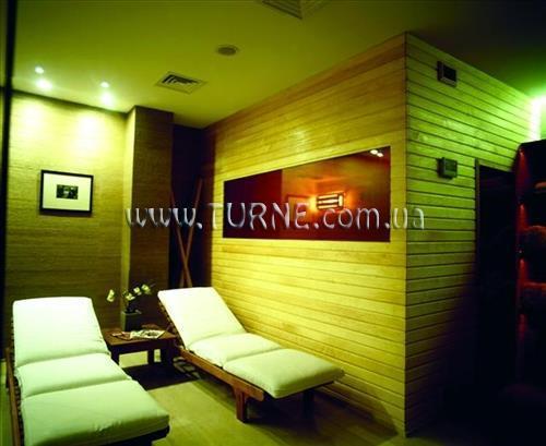 Готель Bentley Hotel 4*