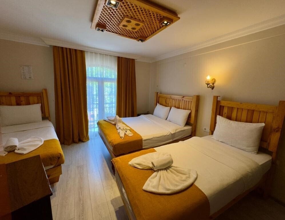 Отель Magnificent Hotel 3*