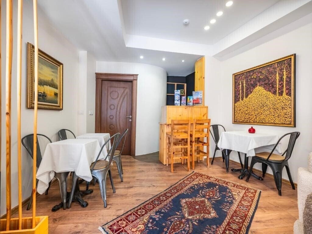Фотография Magnificent Hotel 3*