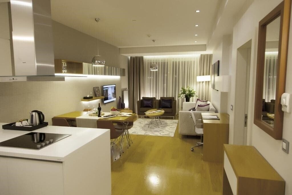 Зображення The Leos Residence 5*