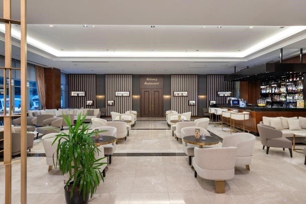 Готель Miracle Istanbul Asia 5*