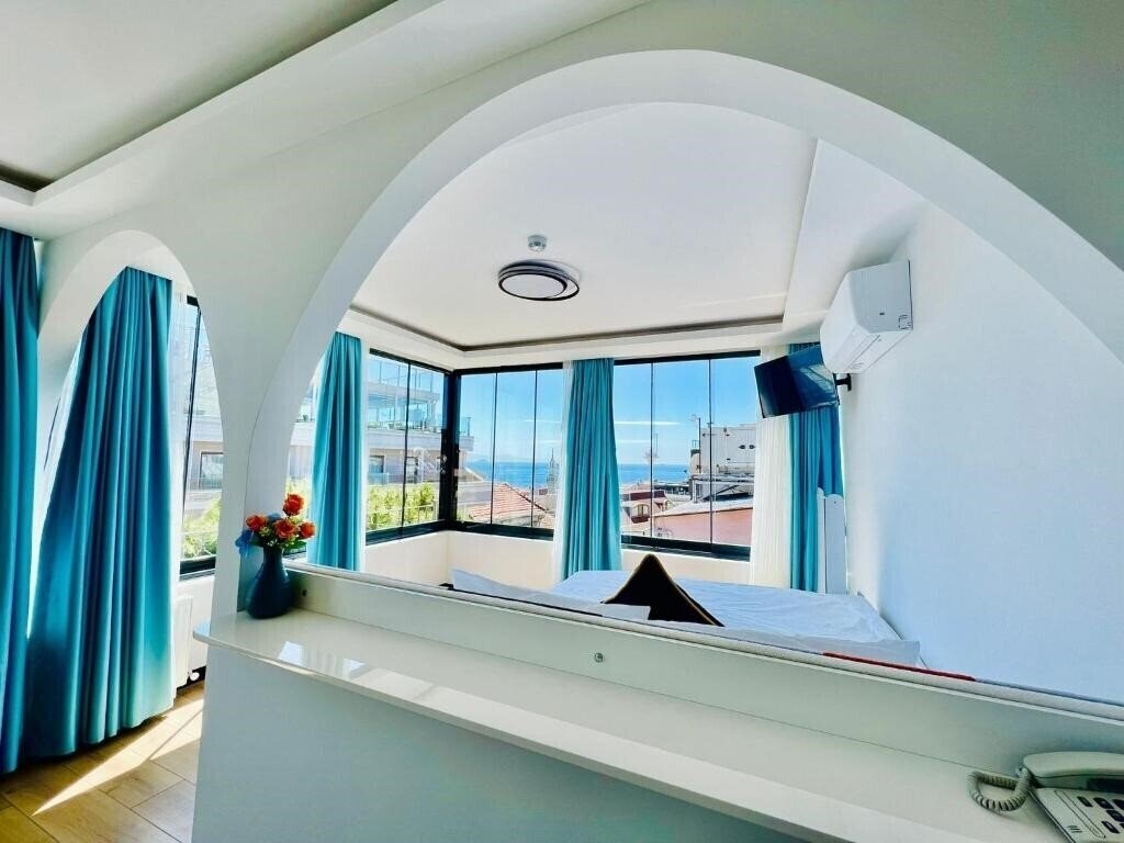 Фото Apex Hotel 4*