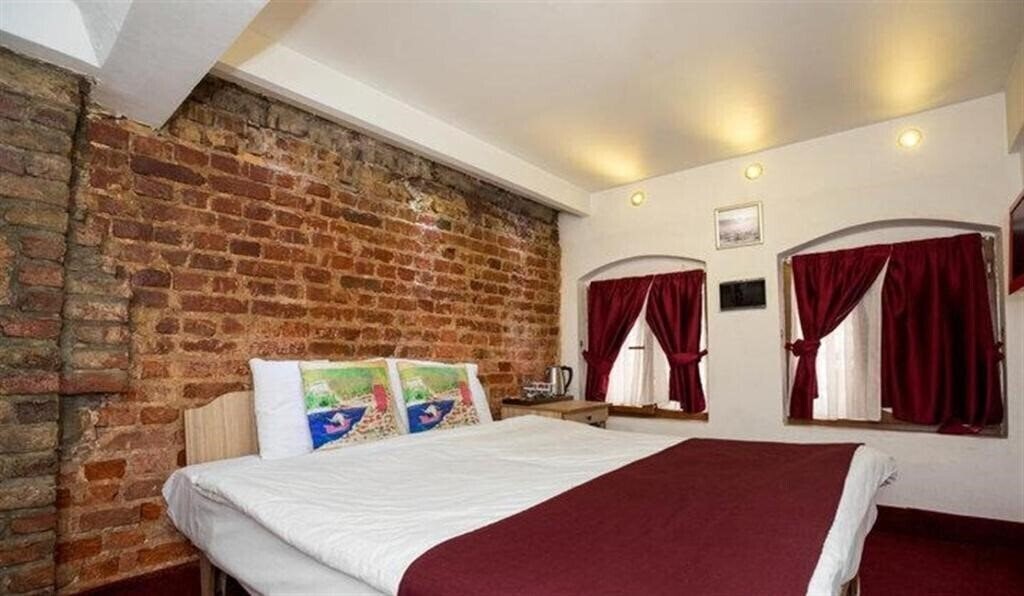 Картинка Corner Hot & Hot Budget 3*