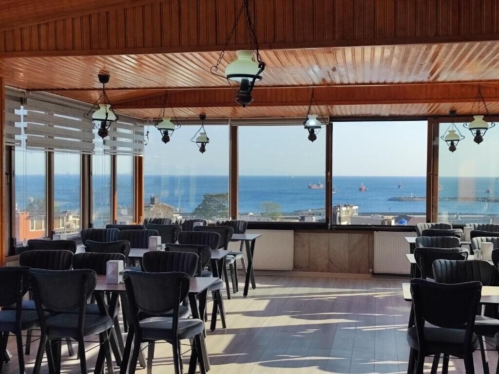 Изображение Grand Liza Hotel 3*