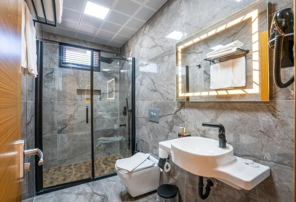 Фотографія Grand Reis Otel 2*