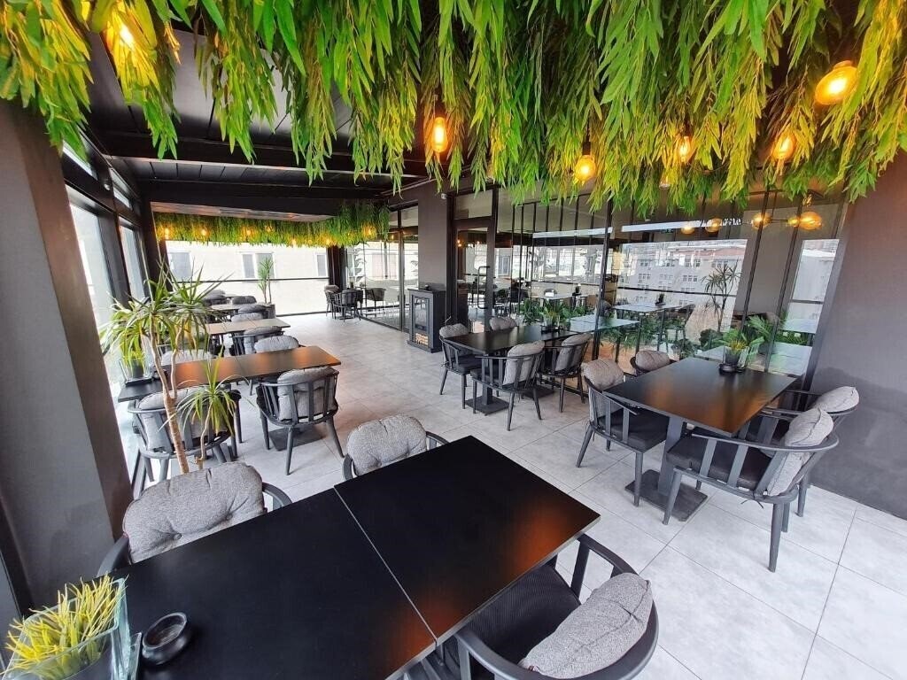 Фото Airboss Hotel 3*