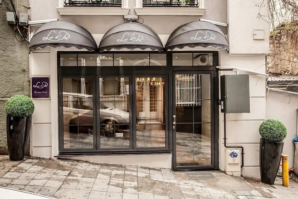 Отель Luce Di Pera Boutique Hotel (ex. Luce Di Pera) 3*