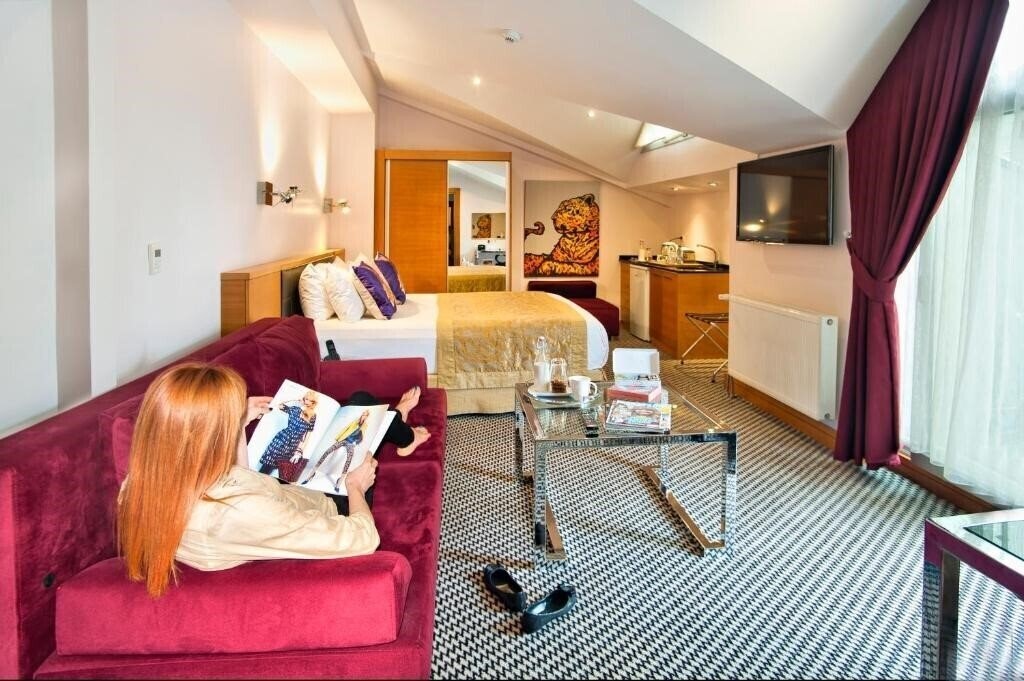 Готель Parkhouse Hotel & SPA 3*