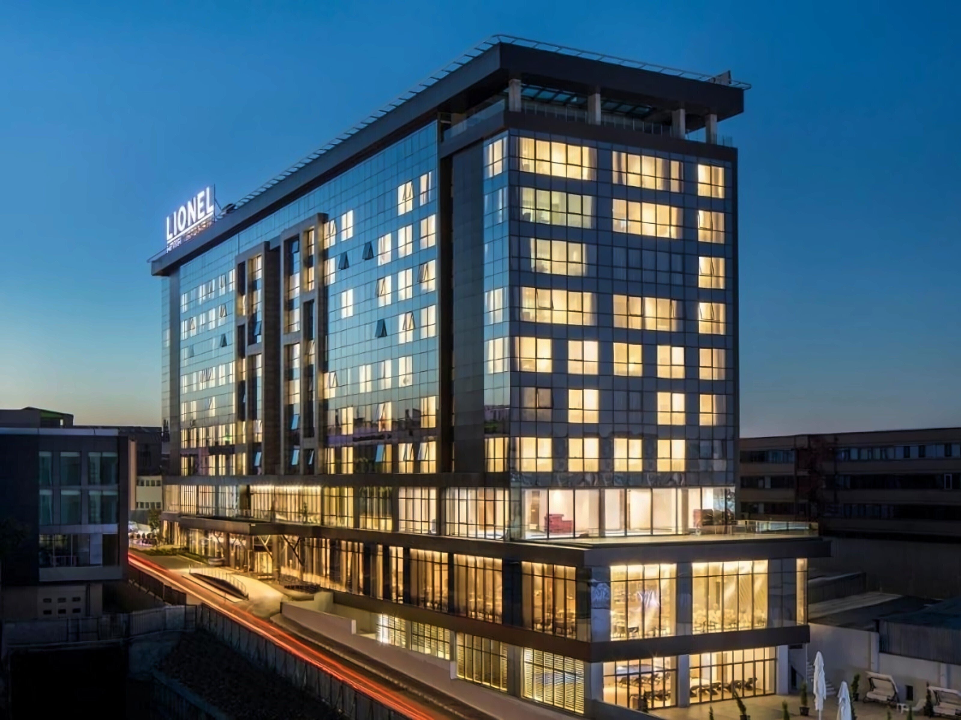 Отель Lionel Hotel 5*