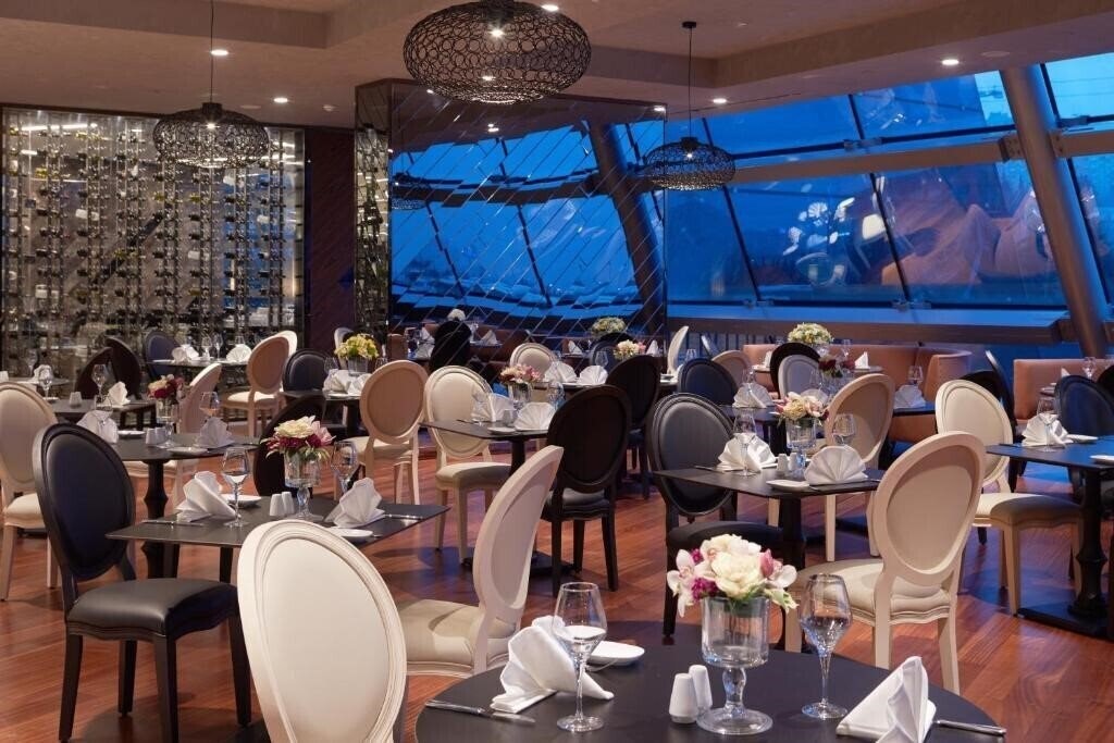 Фотографія Mercure Istanbul Airport Hotel (ex. Pullman Istanbul Airport Hotel) 5*