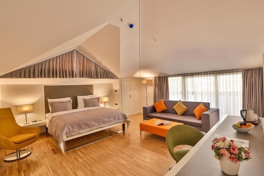 Отель Business Life Hotel Sisli 4*