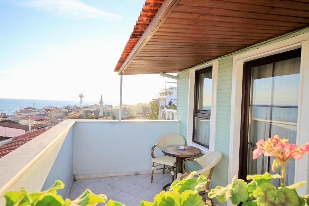 Готель Historia Hotel 3*