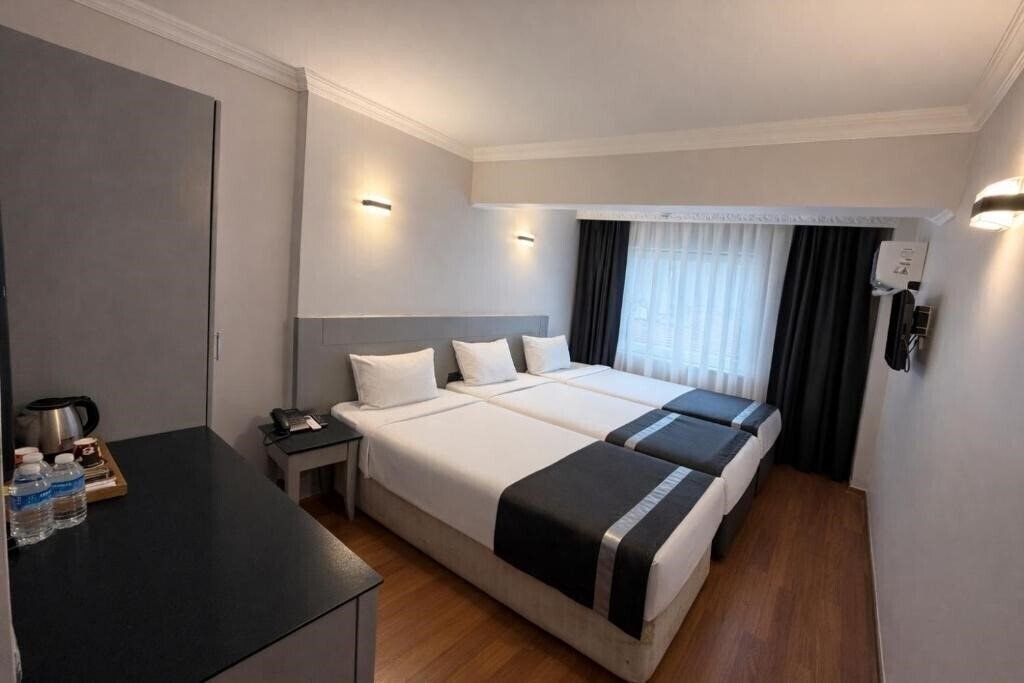 Готель Eterno Taksim Hotel 4*