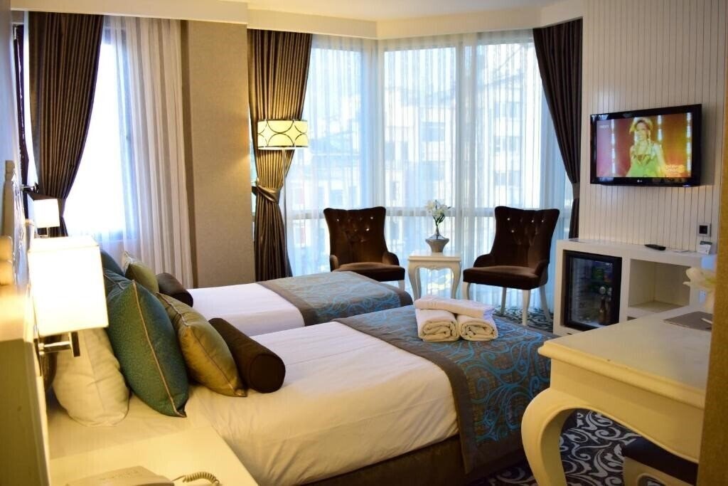 Фото Taksim Line Hotel 4*