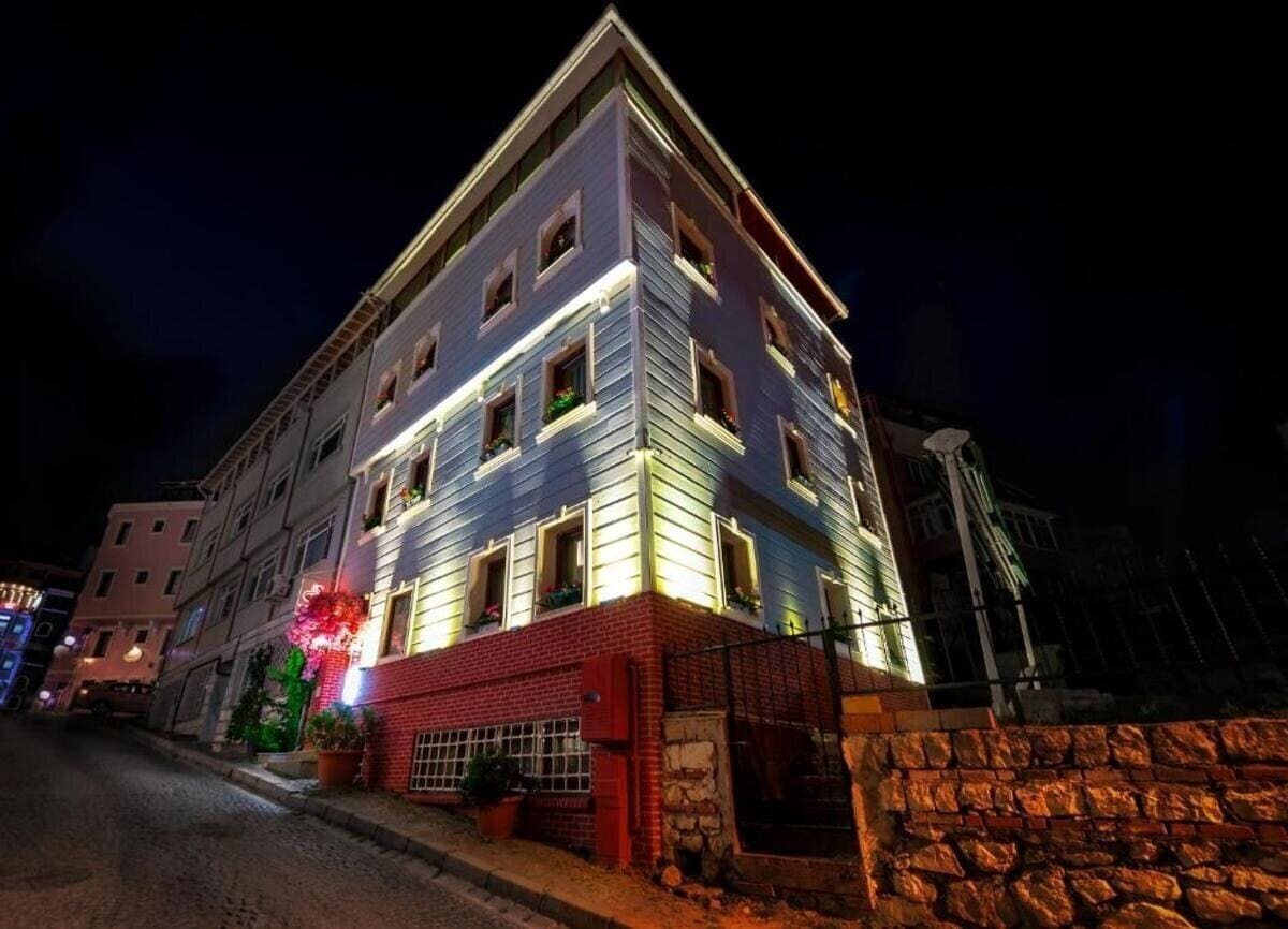 Готель Duru Sultanahmet Apart & Suites 3*