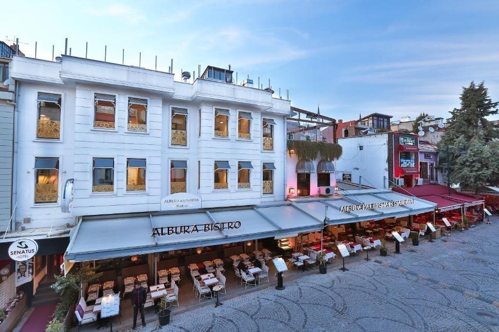 Готель Senatus 3*