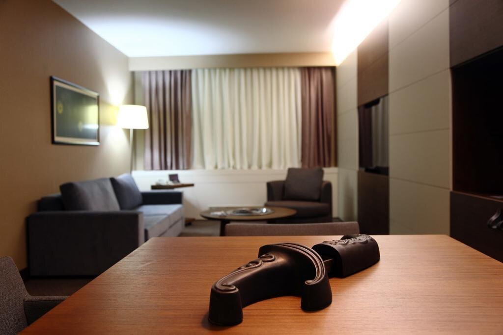 Фотографія Radisson Blu Conference & Airport 5*